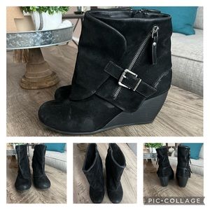 Blowfish booties size 9.5